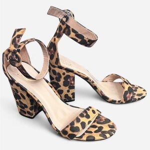 Yoki Leopard Animal Print Block Heels Ankle Strap Sandals - Size 9
